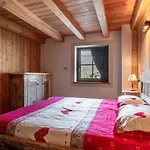 Les Combes By Interhome * Introd