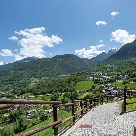 Les Combes By Interhome