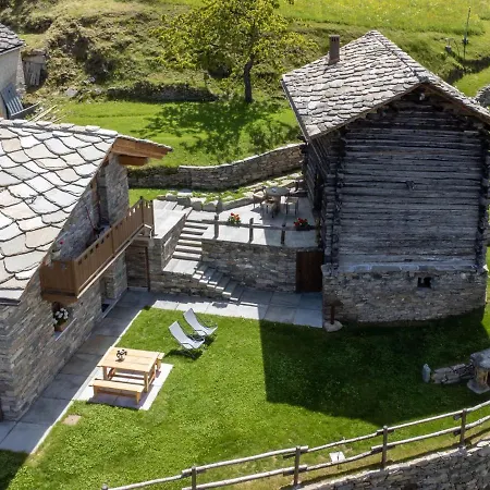 Les Combes By Interhome *