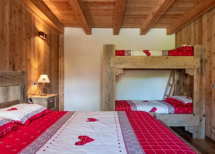 Les Combes By Interhome * 因特罗德